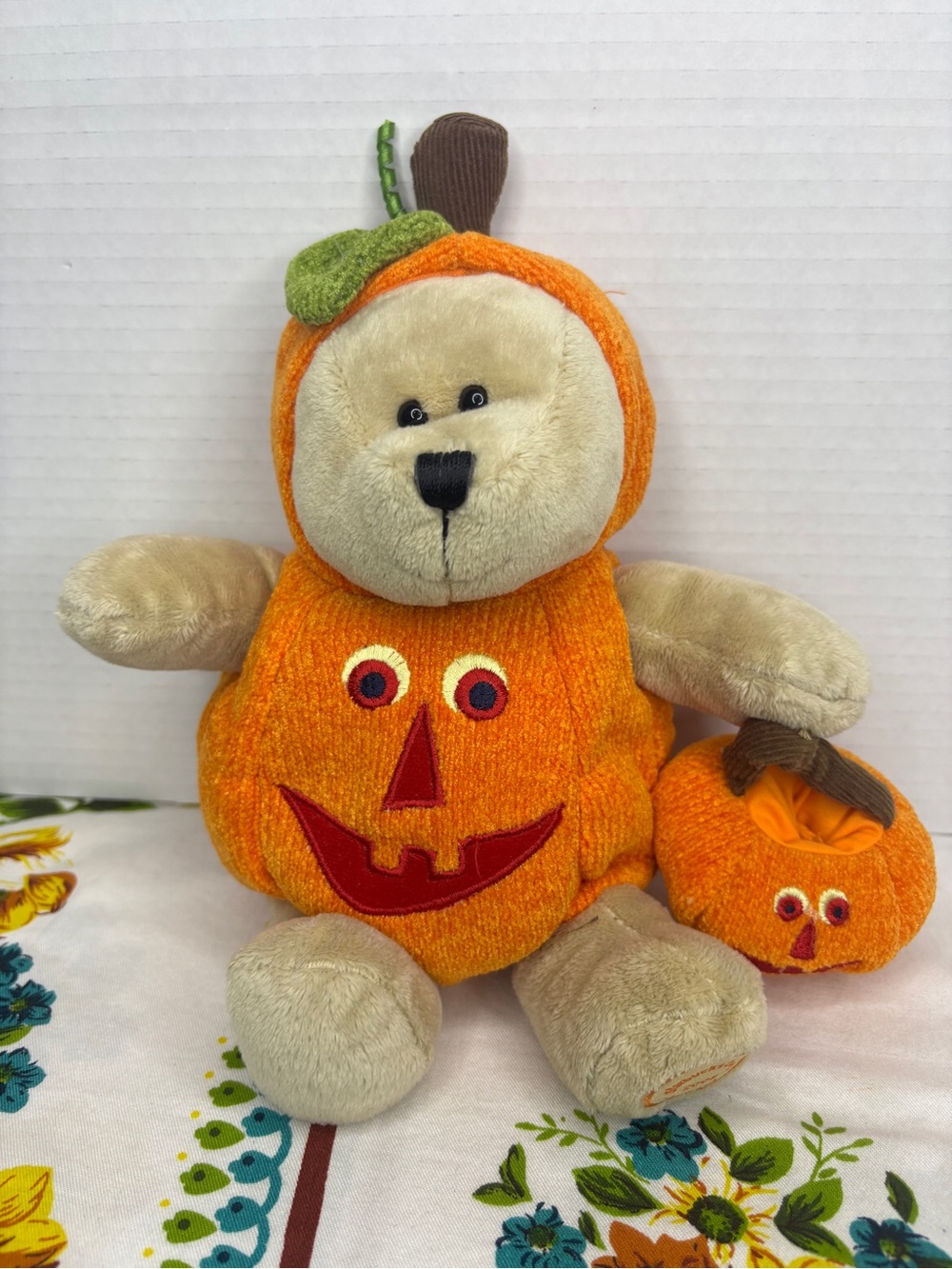 Starbucks Coffee 2008 Plush Orange Pumpkin 77th Edition Bearista Bear Collection